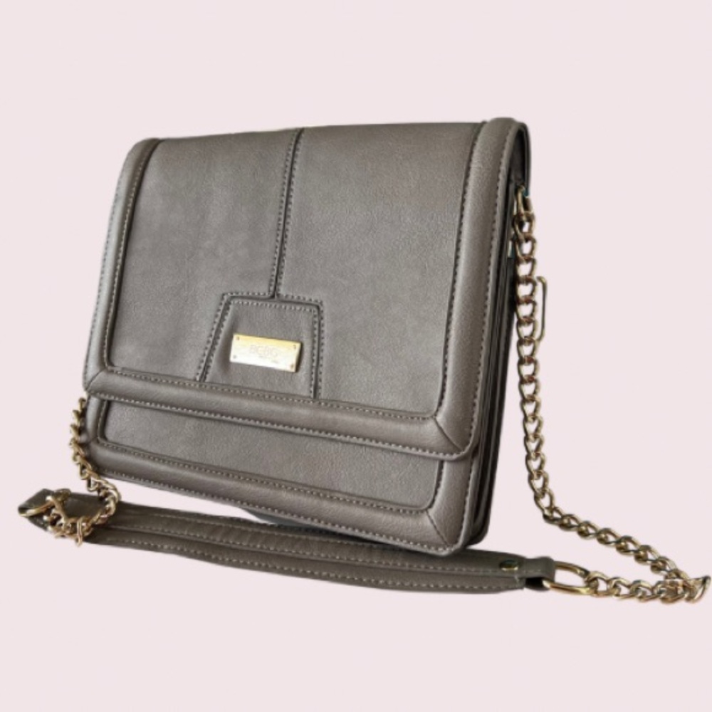 BCBG Grey Shoulder Bag w/Magnetic Closure